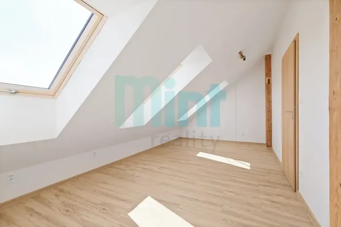 Prodej bytu 3+kk, Ostrava, Vrázova, 123 m2