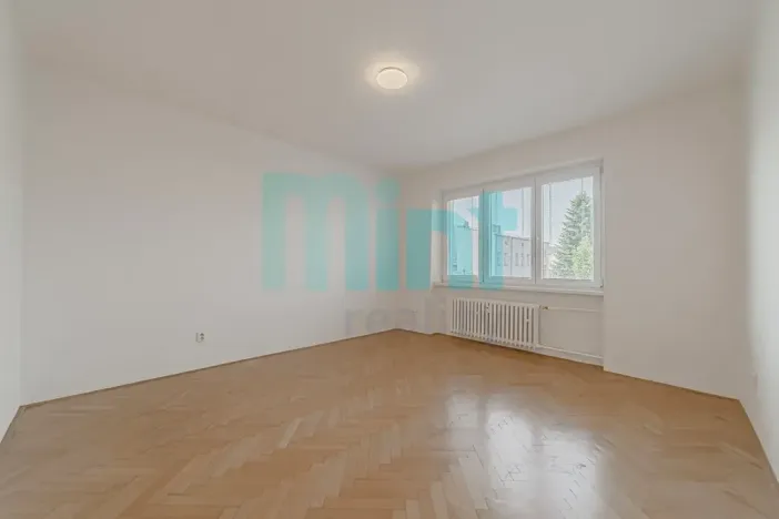 Pronájem bytu 2+1, Ostrava, Dr. Šmerala, 65 m2