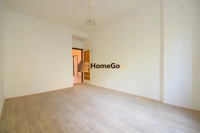 Pronájem bytu 3+1, Praha - Nusle, U gymnázia, 90 m2