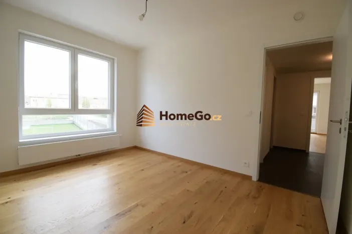 Pronájem bytu 2+kk, Praha - Modřany, Komořanská, 65 m2