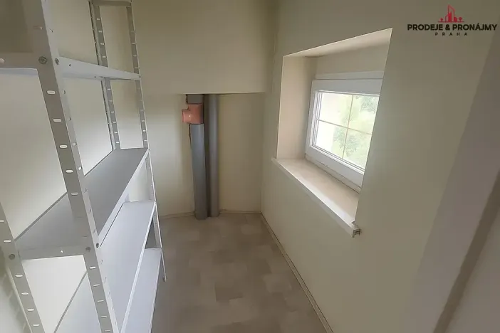 Prodej vily, Praha - Suchdol, 243 m2