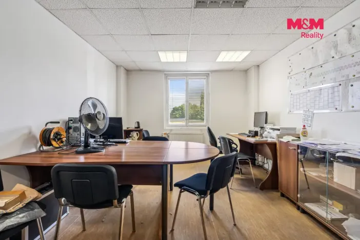 Prodej výrobních prostor, Štětí, Cihelná, 2882 m2