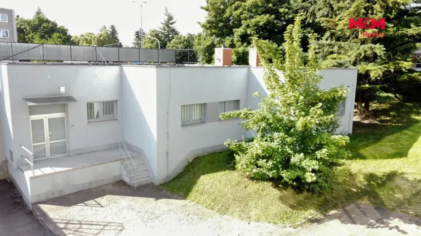 Pronájem obchodního prostoru, Chrudim - Chrudim II, Topolská, 106 m2