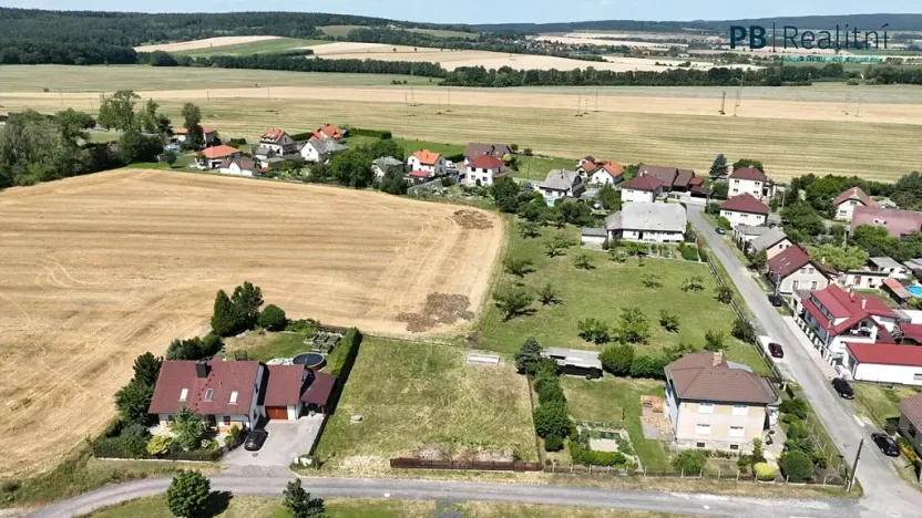 Prodej pozemku pro bydlení, Osek, 860 m2