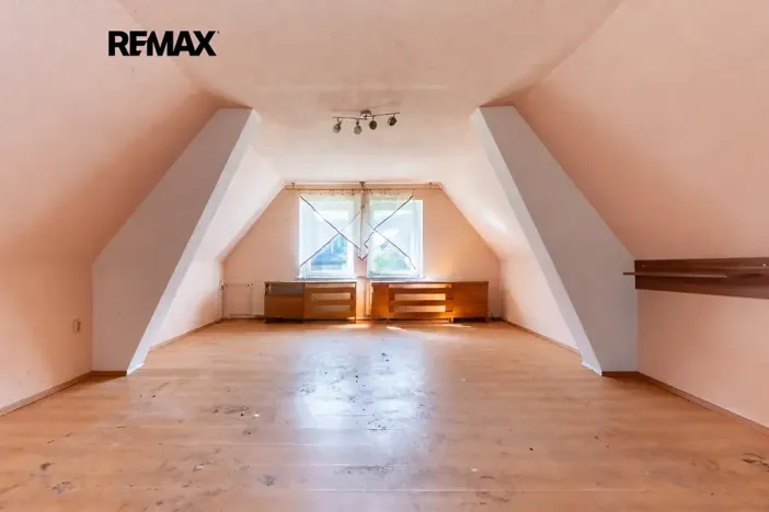 Prodej apartmánu, Altenberg, Německo, Talstraße, 780 m2