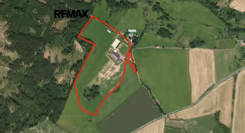 Prodej zemědělského objektu, Spálené Poříčí, 164000 m2