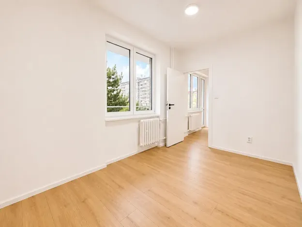 Prodej bytu 2+kk, Praha - Vršovice, U Slavie, 38 m2