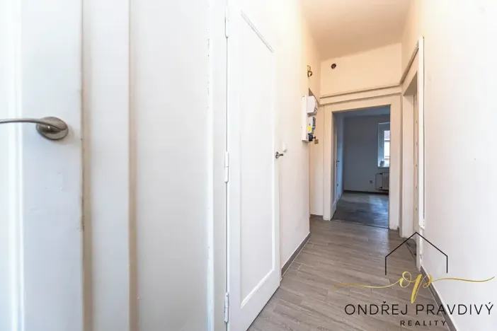 Prodej bytu 3+kk, Praha - Hloubětín, V chaloupkách, 58 m2