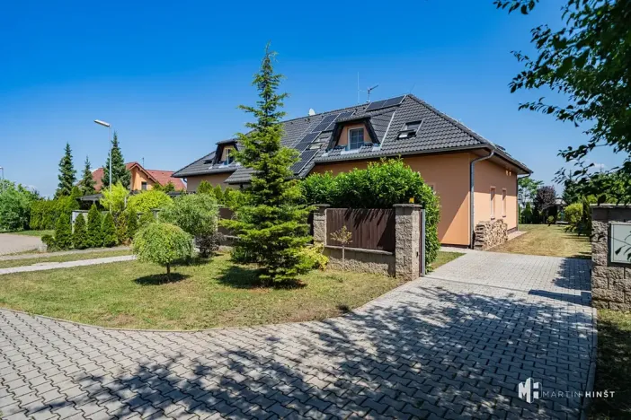 Prodej rodinného domu, Měšice, Na Blatech, 153 m2