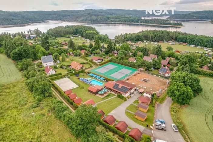 Prodej restaurace, Kovářov, 563 m2