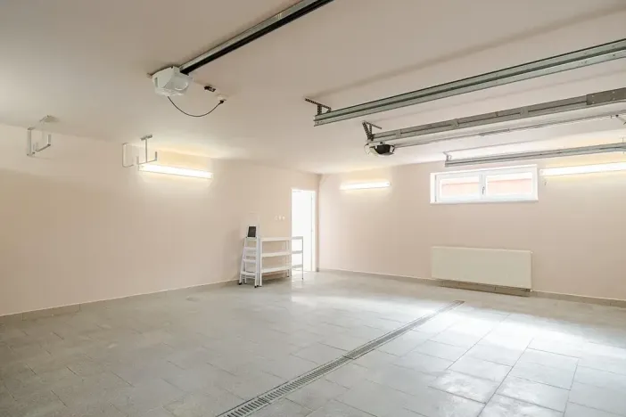 Prodej rodinného domu, Benátky, 241 m2