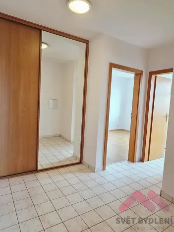 Pronájem bytu 2+kk, Praha - Jinonice, Kohoutových, 57 m2