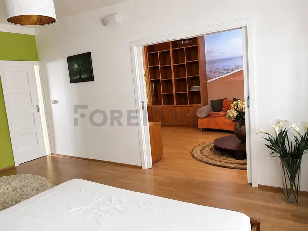 Pronájem bytu 2+1, Praha, Křižíkova, 80 m2