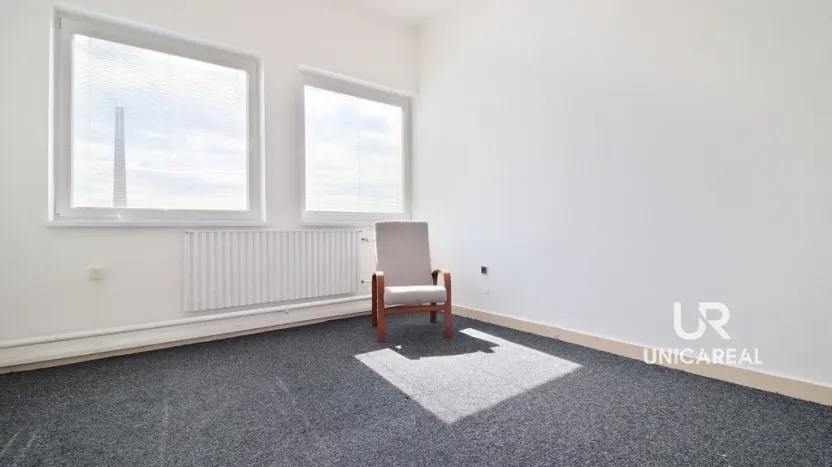 Pronájem kanceláře, Modřice, Nádražní, 17 m2