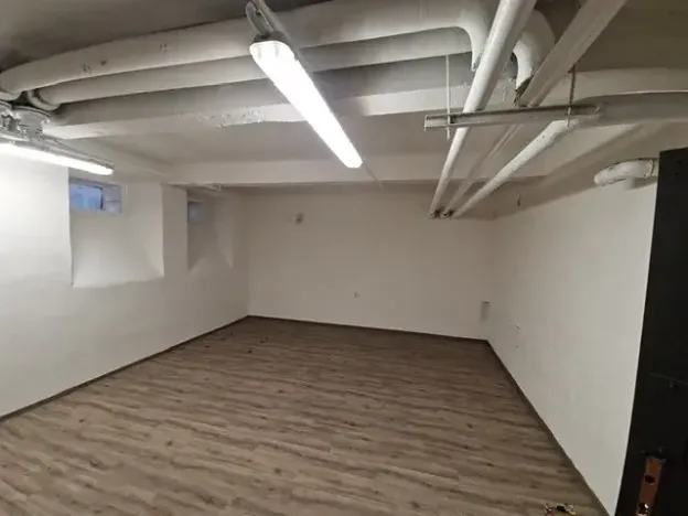 Pronájem - jiné, Praha - Bubeneč, Šmeralova, 68 m2