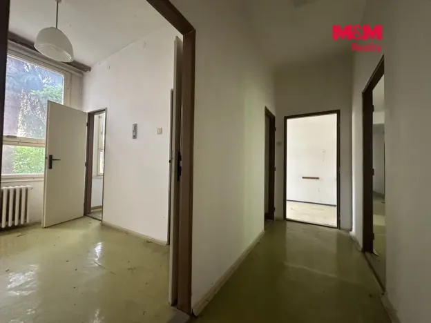 Prodej obchodního prostoru, Žatec, 900 m2