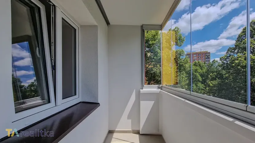 Prodej bytu 2+1, Karviná, Haškova, 54 m2