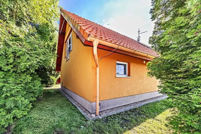 Prodej rodinného domu, Zvole, Přední, 230 m2