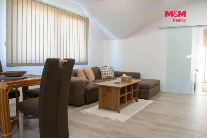 Pronájem bytu 2+kk, Vřesina, Pod lípou, 60 m2