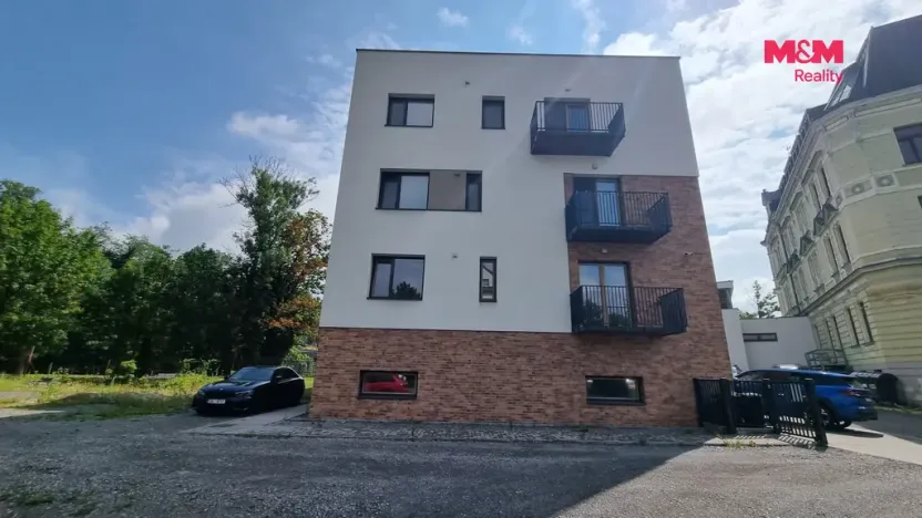 Pronájem kanceláře, Český Těšín, Masarykovy sady, 50 m2