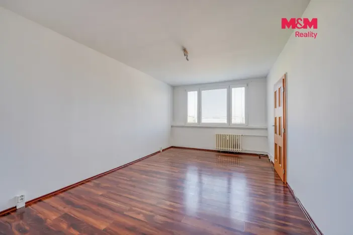 Pronájem bytu 2+1, Plzeň - Skvrňany, Macháčkova, 62 m2