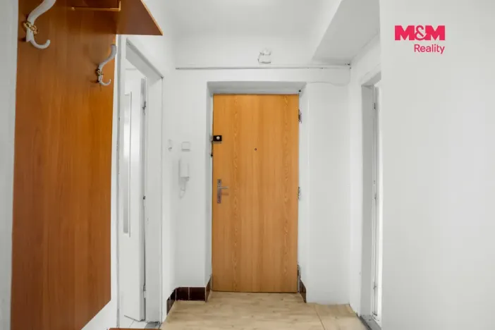 Pronájem bytu 2+1, Kladno, Helsinská, 48 m2