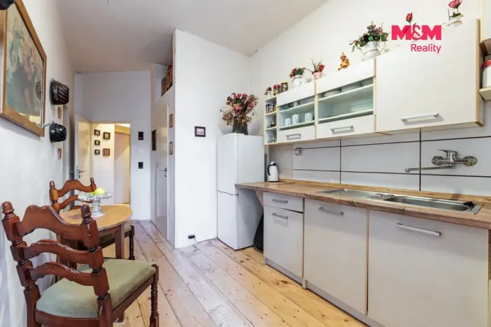 Prodej bytu 2+1, Dalovice, Průběžná, 42 m2