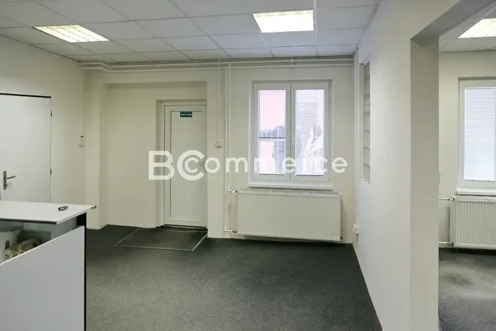 Pronájem kanceláře, Modřice, Masarykova, 78 m2
