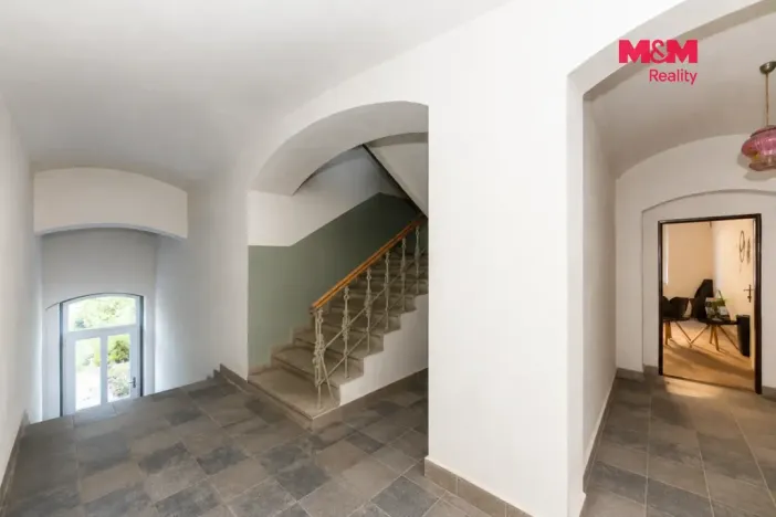 Prodej ubytování, Žleby, Ke Hrázi, 267 m2