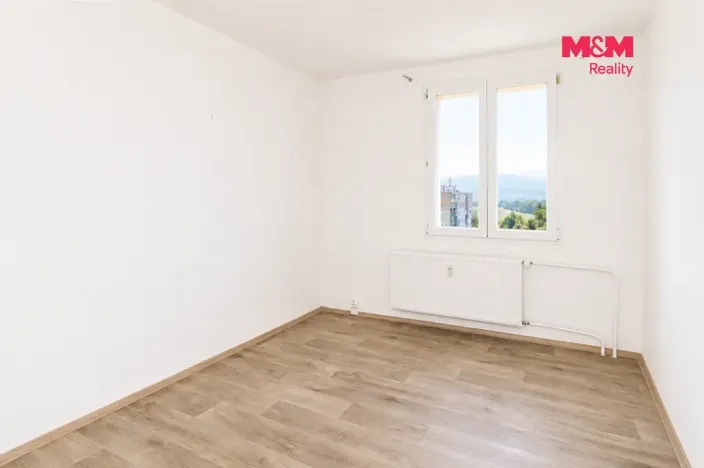 Prodej bytu 3+1, Sokolov, Slavíčkova, 60 m2