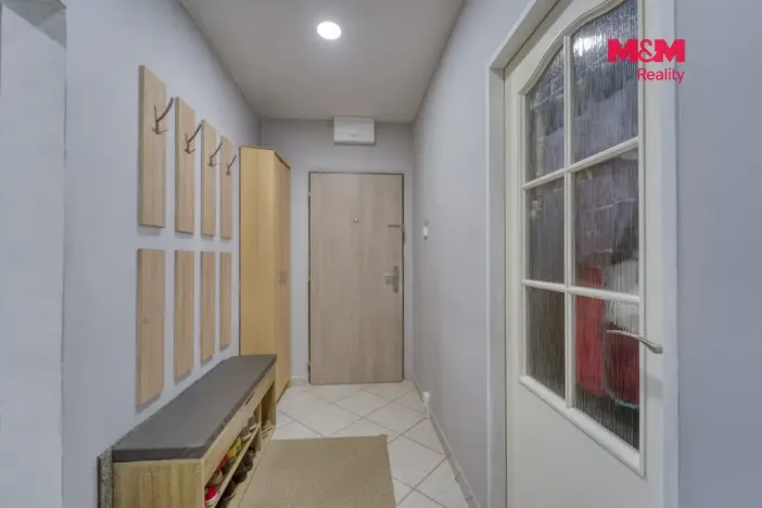 Prodej bytu 3+1, Praha - Prosek, Vysočanská, 69 m2