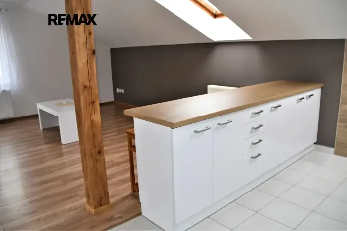 Pronájem bytu 2+kk, Plzeň, Resslova, 78 m2