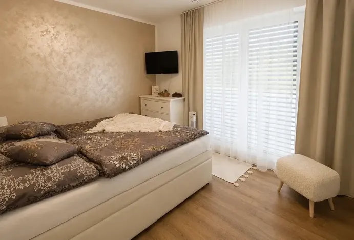 Pronájem rodinného domu, Holubice, 130 m2
