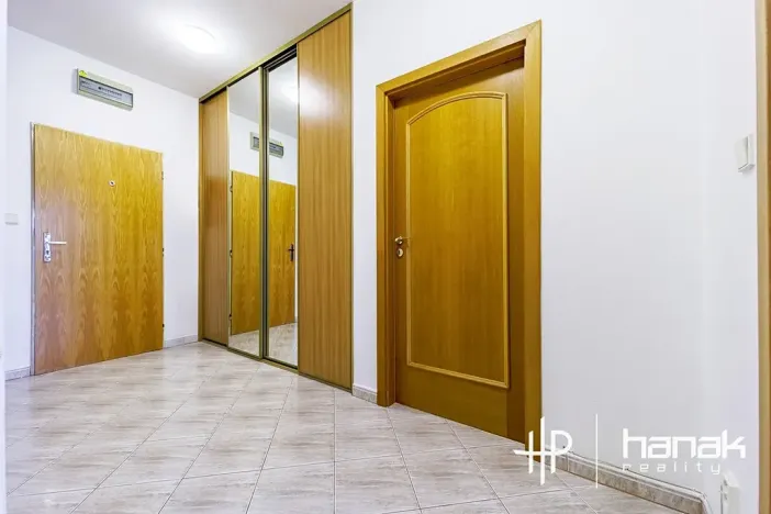 Pronájem bytu 3+1, Olomouc, Horní lán, 95 m2