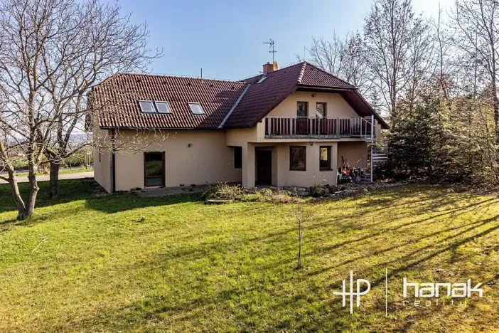Prodej rodinného domu, Strančice, 259 m2