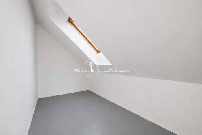 Prodej bytu 2+1, Trhové Sviny, 72 m2