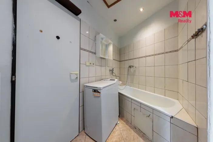 Prodej bytu 2+kk, Karlovy Vary - Drahovice, Mattoniho nábřeží, 45 m2