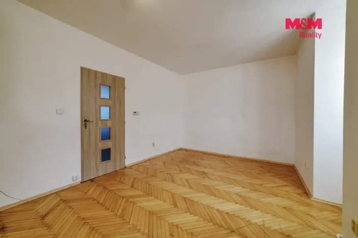 Pronájem bytu 1+kk, Cheb, Růžová, 27 m2