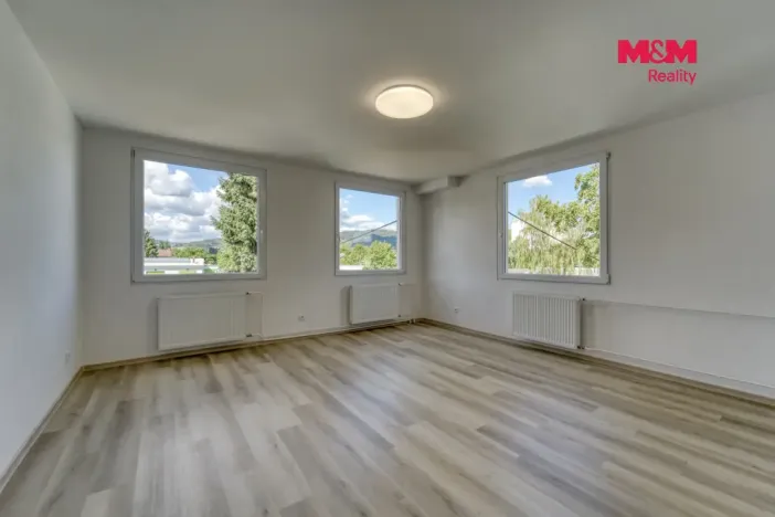 Pronájem bytu 2+kk, Sušice - Sušice II, V Drahelinkách, 53 m2
