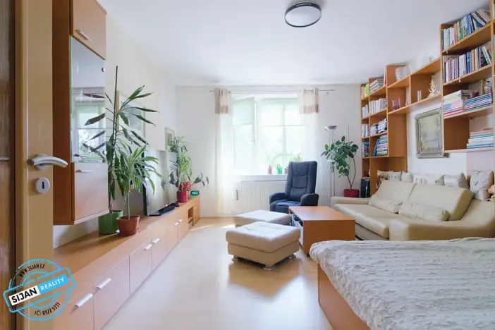 Prodej bytu 1+1, Krnov, Revoluční, 48 m2