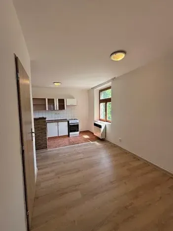 Pronájem bytu 1+kk, Český Brod, Želivského, 52 m2