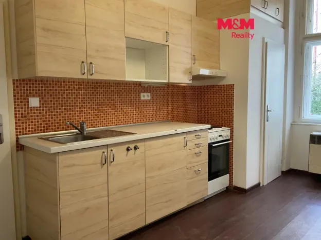Pronájem bytu 2+kk, Praha - Vinohrady, Vozová, 47 m2