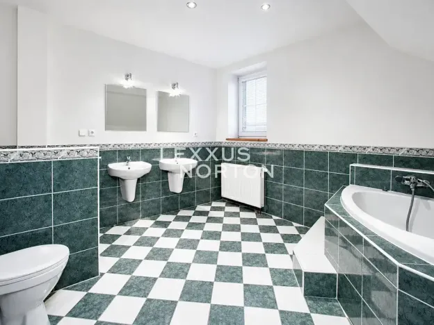 Pronájem vily, Praha - Řeporyje, Žilovská, 480 m2
