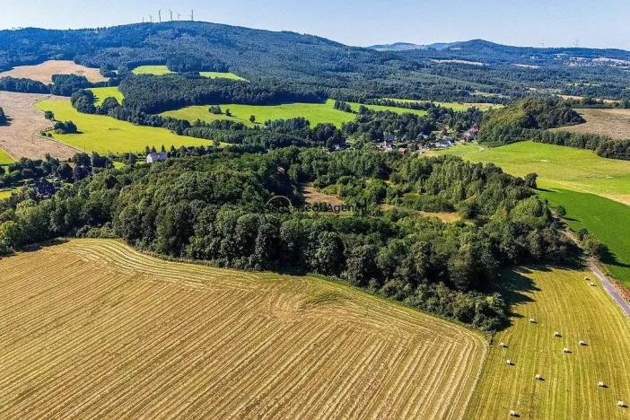 Prodej pozemku, Heřmanice, 63354 m2