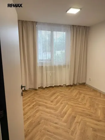 Pronájem bytu 2+1, Český Těšín, Dukelská, 61 m2