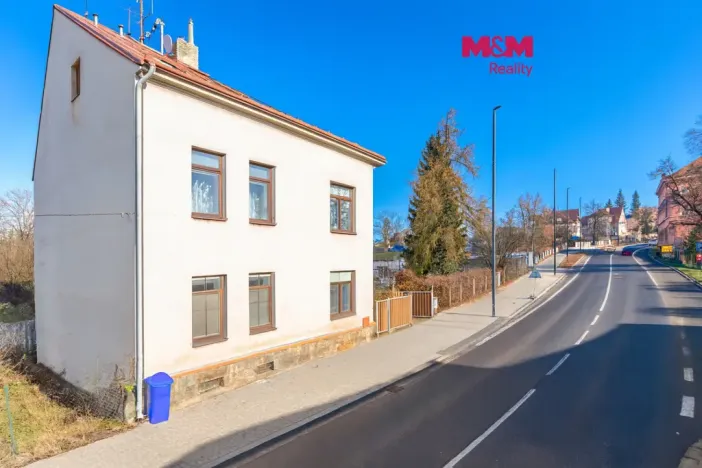 Prodej bytu 3+1, Jaroměř - Pražské Předměstí, Husova, 124 m2
