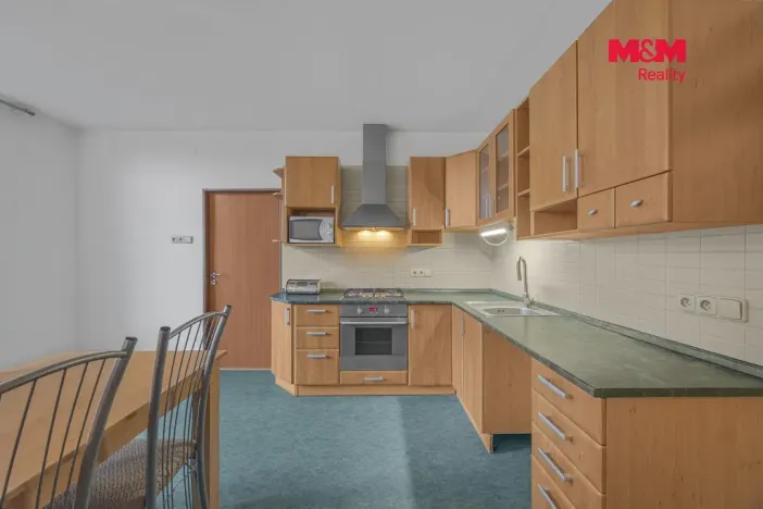 Prodej bytu 3+1, Jaroměř - Pražské Předměstí, Husova, 124 m2