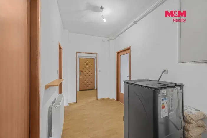 Prodej bytu 3+1, Jaroměř - Pražské Předměstí, Husova, 124 m2