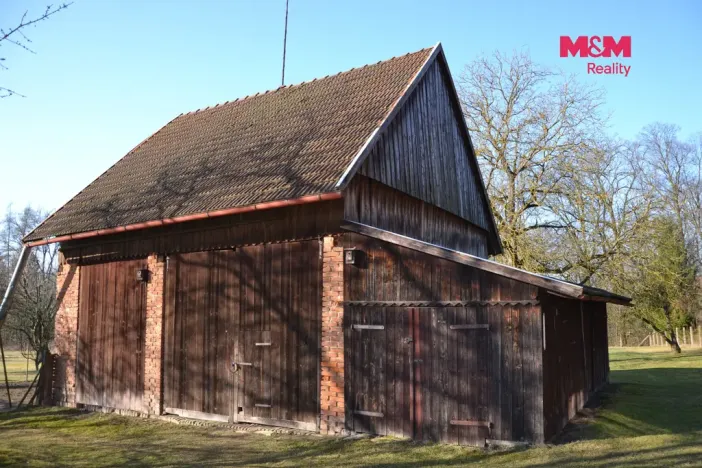 Prodej rodinného domu, Vestec, 349 m2