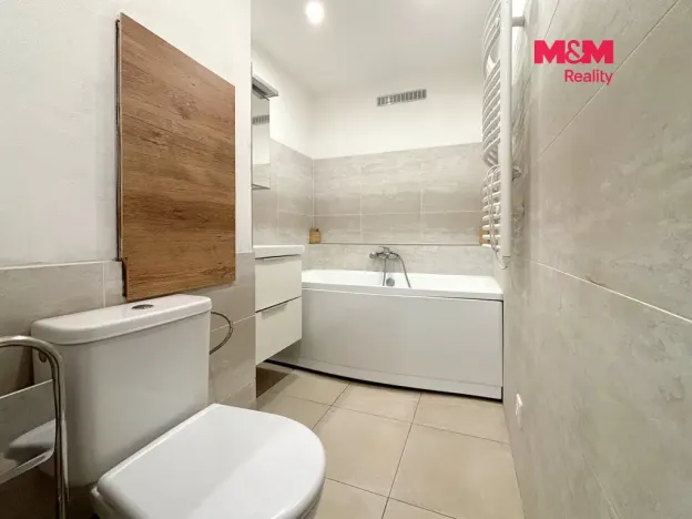 Pronájem bytu 2+1, Litoměřice - Předměstí, Hrubínova, 58 m2